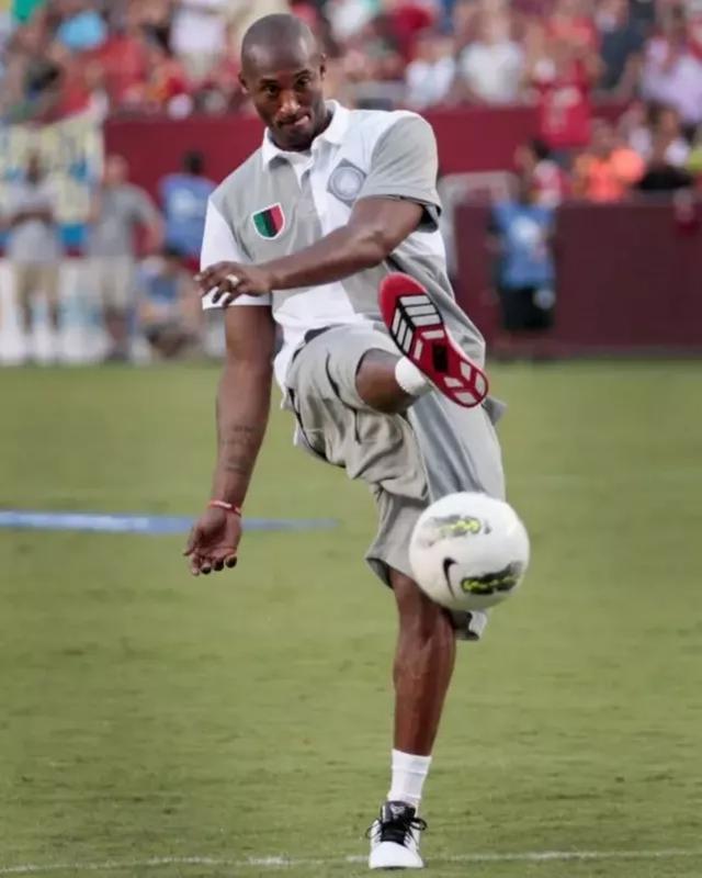 会师美职联决赛，梅西过往面对穆勒3胜7负处于下风（美职联决赛相逢：梅西对穆勒历史战绩3胜7负，不占上风）