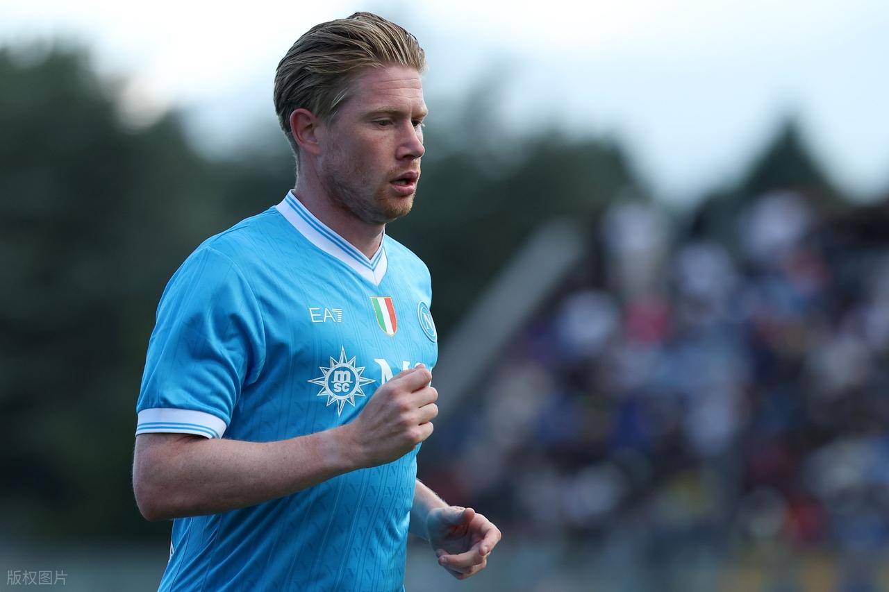 半场战报：法兰克福0-0美因茨，双方破门乏术（半场快讯：法兰克福0-0美因茨，场面胶着难破门）