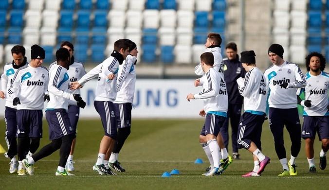 迪卡尼奥：我本认为国米能竞争欧冠榜首，现在却可能掉出前八（迪卡尼奥：曾以为国米能冲击欧冠头名，如今却可能无缘前八）