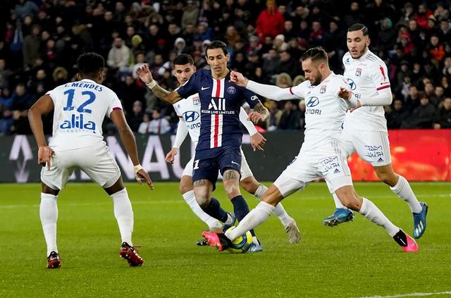 意媒：罗马瞄准齐尔克泽和弗伦德鲁普，计划冬窗补强锋线中场（意媒：罗马相中齐尔克泽与弗伦德鲁普，冬窗拟补强锋线与中场）