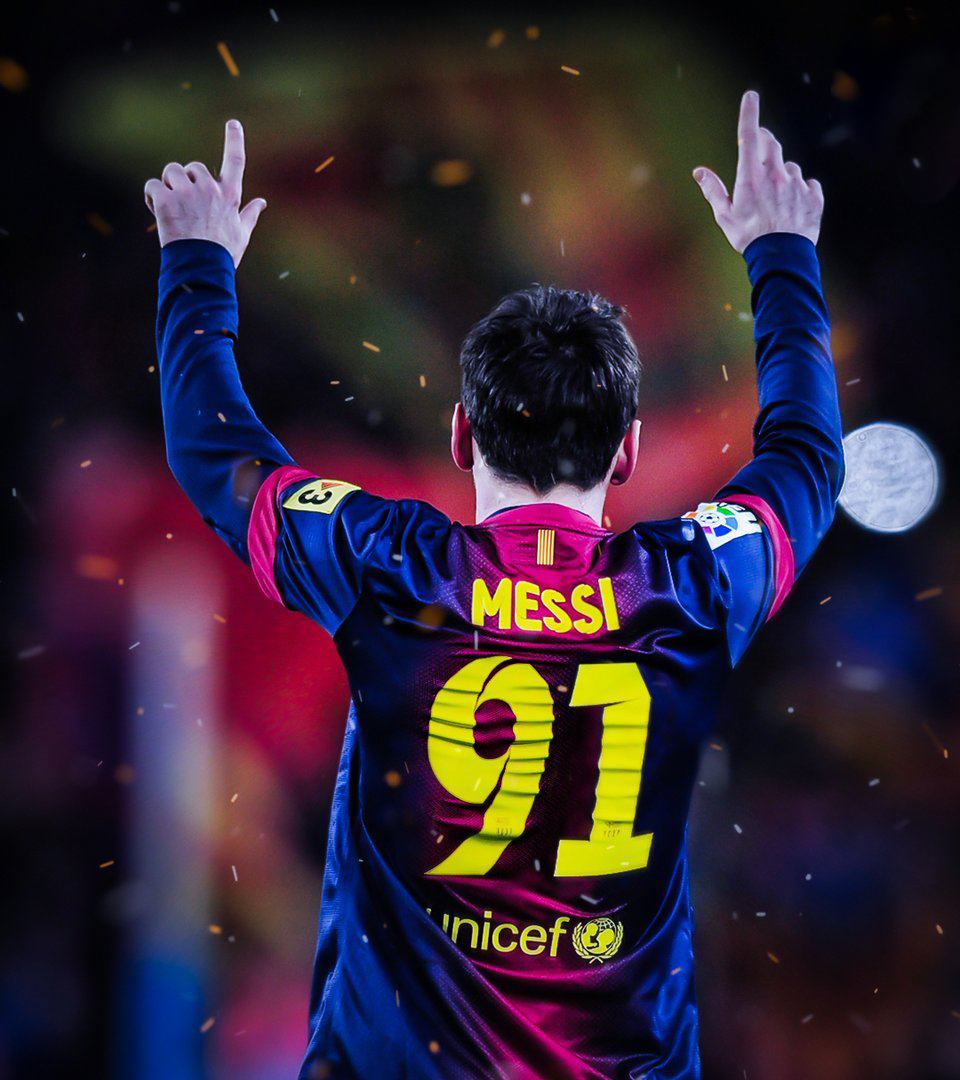 记者：拜仁17岁小将卡尔曾接受皇马试训，但最终未能签约（记者：拜仁17岁新星卡尔曾在皇马试训，终未签约）