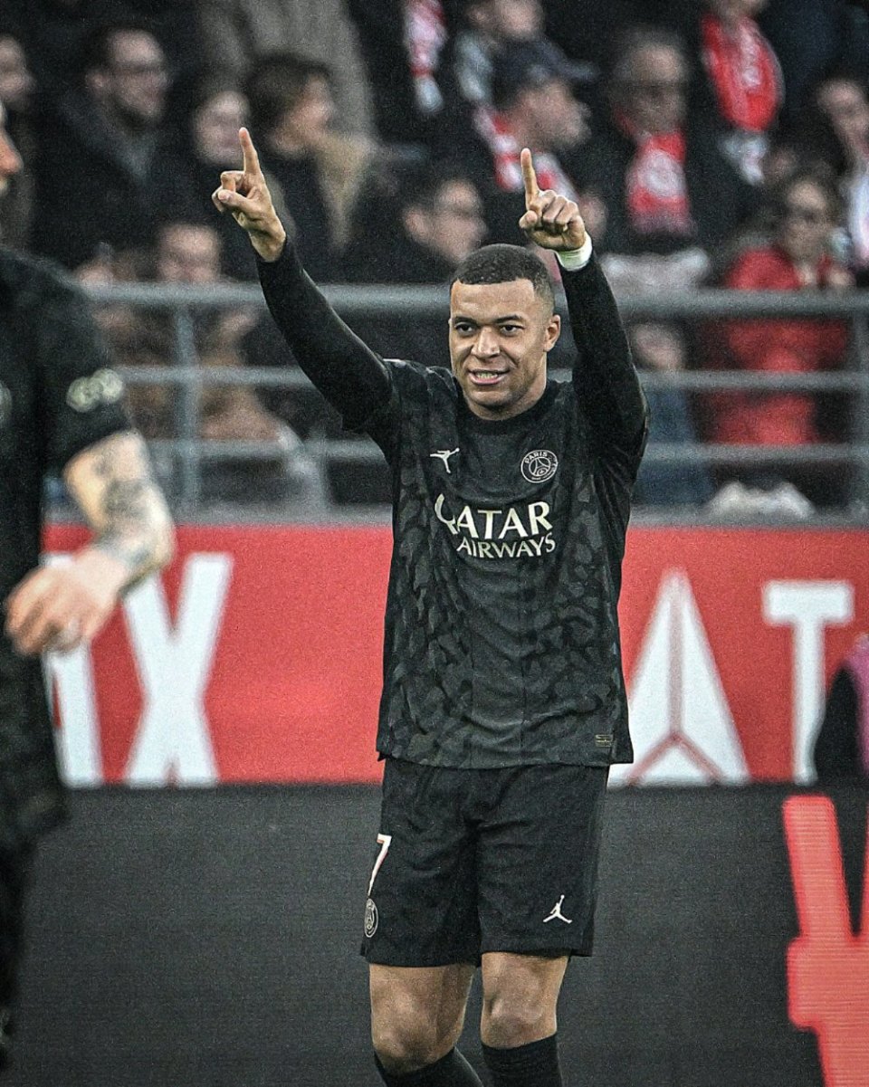 意甲保级生死冲！萨索洛主场剿杀19名紫百合，贝拉尔迪复出即王炸（意甲保级决战！萨索洛主场迎击紫百合19人，贝拉尔迪复出即发威）