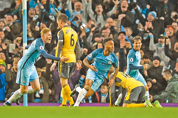 她是海港小球迷，女高中生与海港的故事