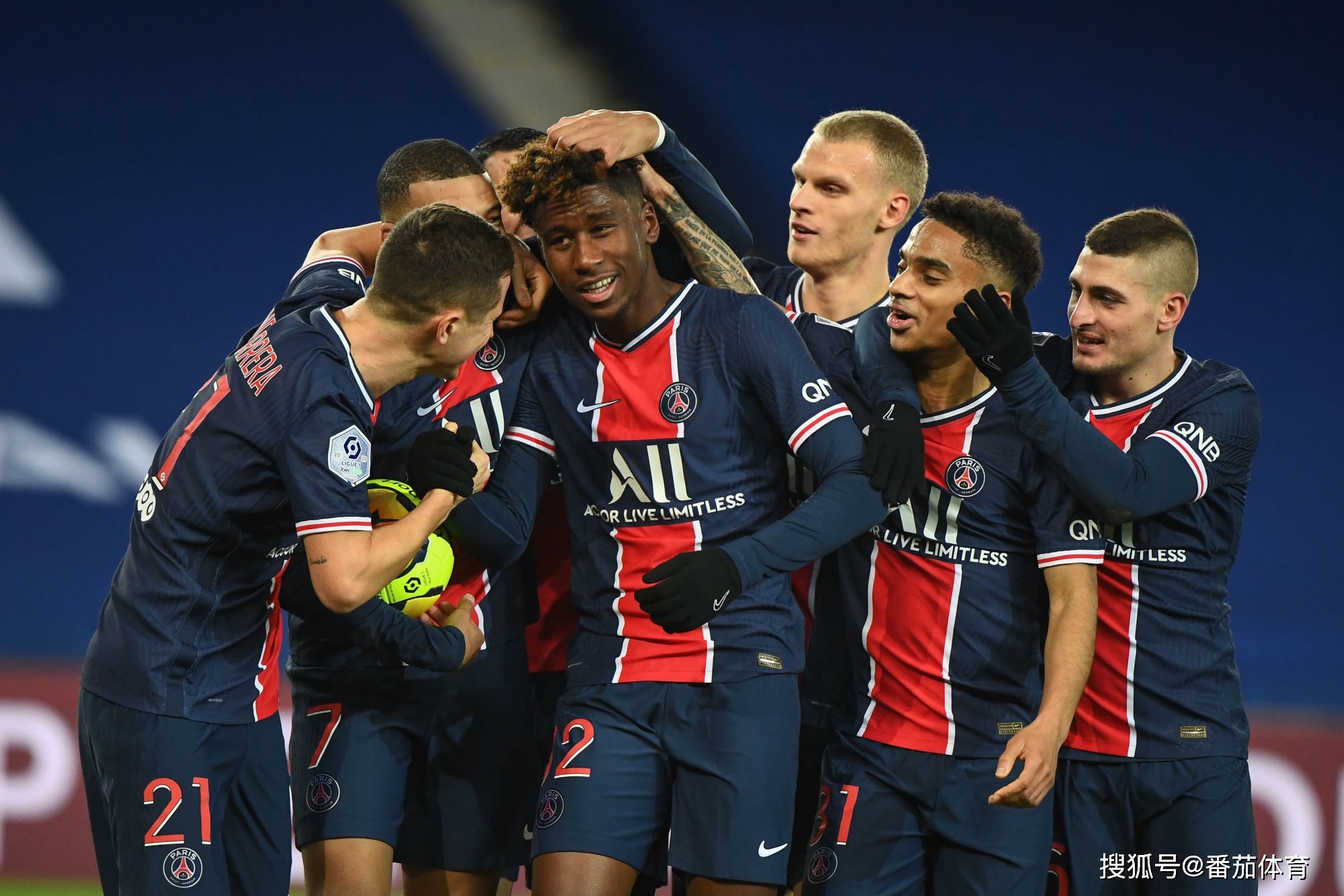 沙媒：鲁本-内维斯将和利雅得新月续约2年，未来几天会官宣