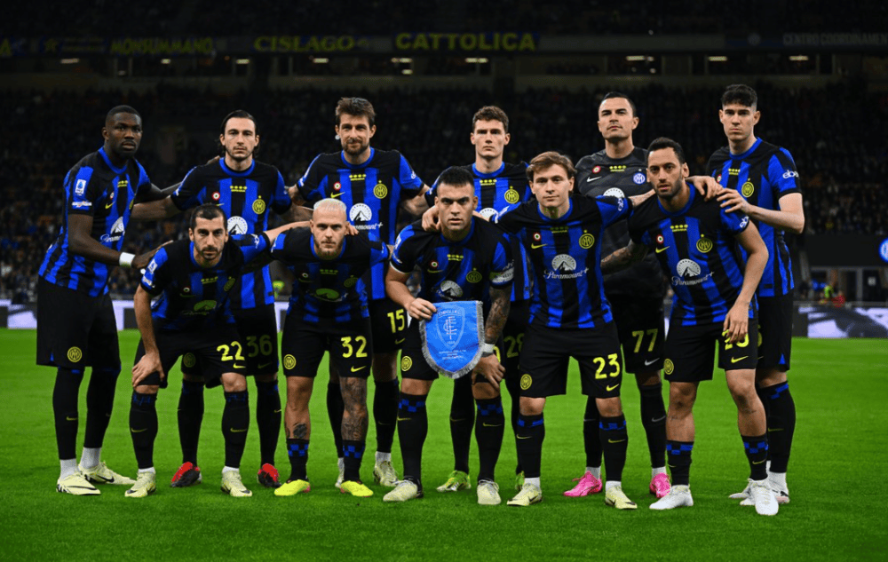 记者：前海港外援奇塔迪尼上海旅游期间专程重返俱乐部拜访（记者：奇塔迪尼来沪旅游期间专程回访海港俱乐部）