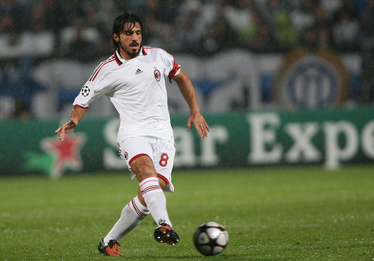 汉堡vs云达不莱梅：法比奥-维埃拉、洛孔加首发，菅原由势、施密德出战