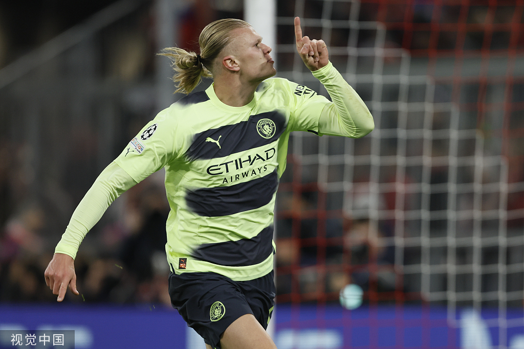 深圳青年人瞄准云南玉昆外援，2026冲超计划曝光（深圳青年人欲引进云南玉昆外援，2026冲超方案浮出水面）