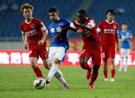 跟队：米兰不太可能在一月运作莱万，但他是夏窗的理想人选（随队记者：米兰冬窗难签莱万，夏窗仍视其为理想目标）