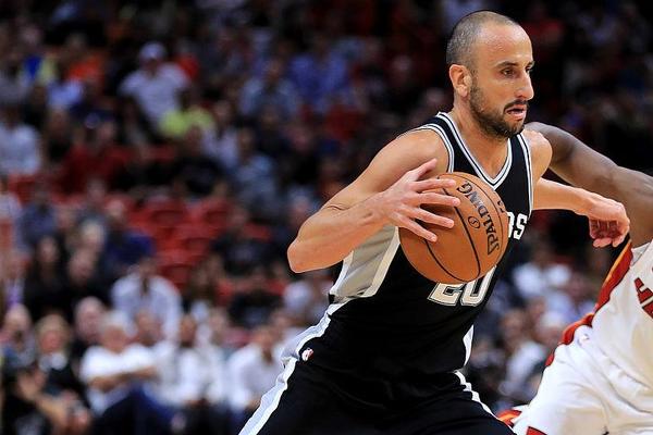 澳大利亚联赛天才后卫闪耀（澳洲联赛天才后卫大放异彩）