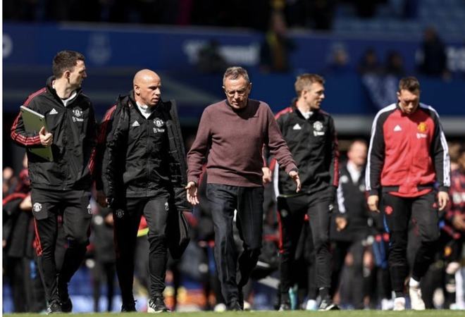 League Awards颁奖：Chovy年度最佳选手，Tarzan LPL最佳（League Awards结果出炉：Chovy荣膺年度最佳，Tarzan加冕LPL最佳）