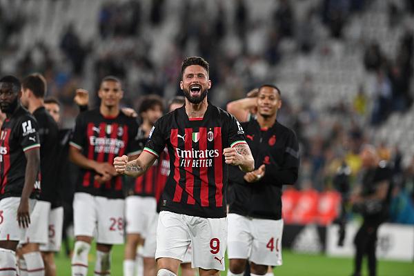 莫斯克拉：人们梦想赢得欧冠是正常的，但现在是11月赛季还长（莫斯克拉：渴望欧冠夺冠很正常，但现在才11月，赛季还很漫长）