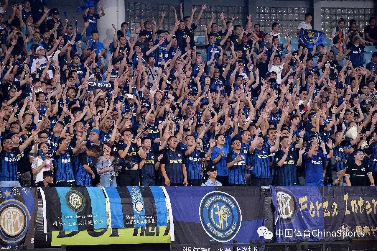 掘金约基奇豪取三双助球队连胜（约基奇三双发威，掘金延续连胜势头）