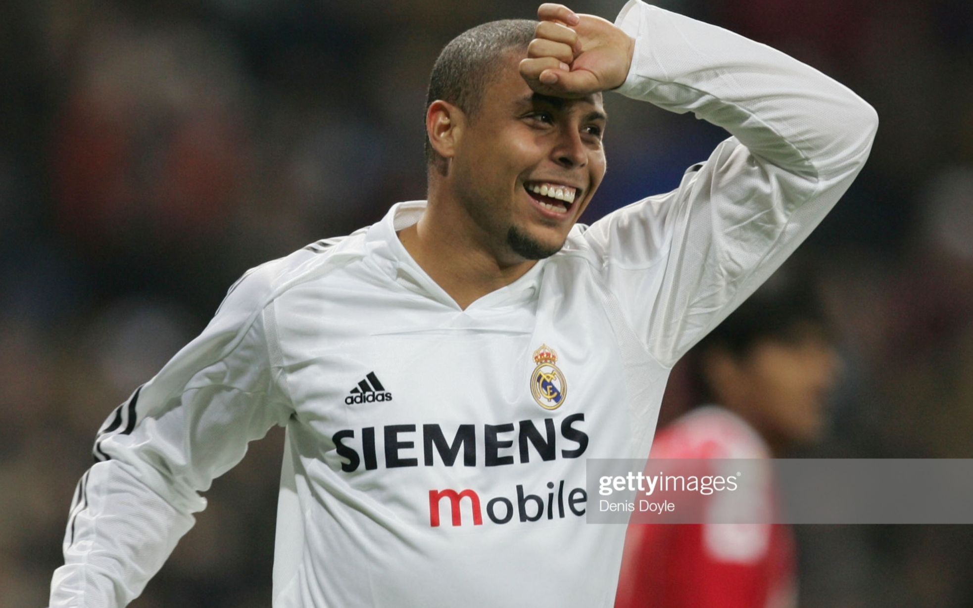 米体：米兰对迈尼昂的年薪报价提高至500万欧，尤文正在关注（米体：米兰上调迈尼昂年薪至500万欧元，尤文密切关注）